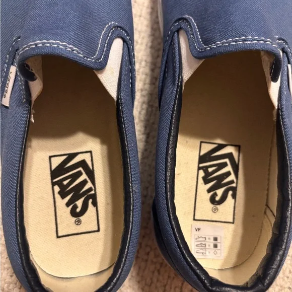 Vans Classic Women’s Blue Slip-On Shoes - NWOT - Picture 5 of 7